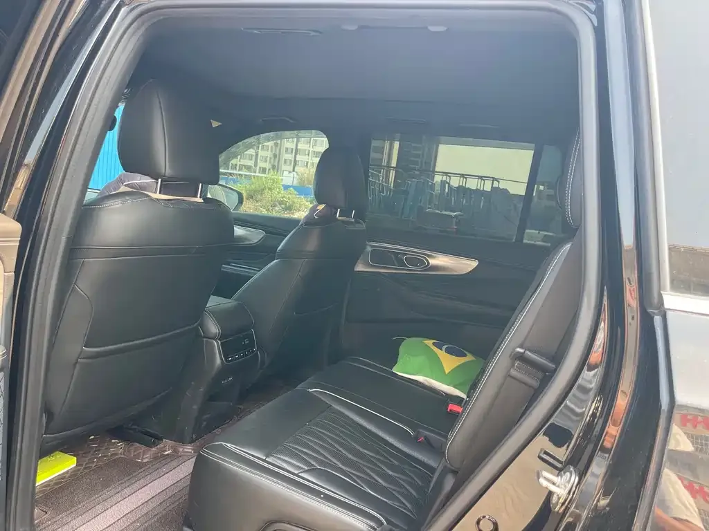 GAC Motor Trumpchi GS8 — фото 9