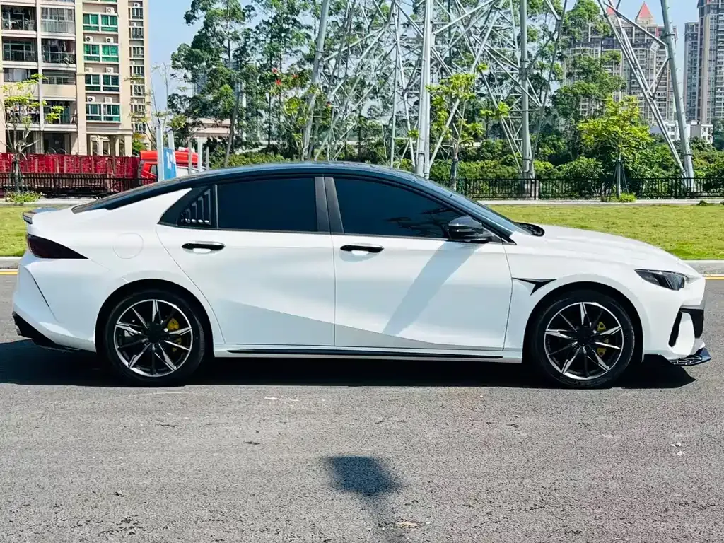GAC Motor Shadow Leopard — фото 9
