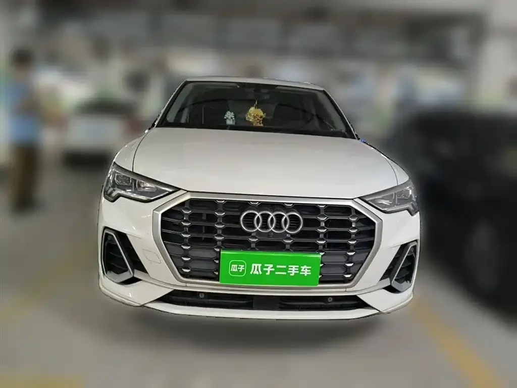Audi Q3 2021 из CN, фото 4