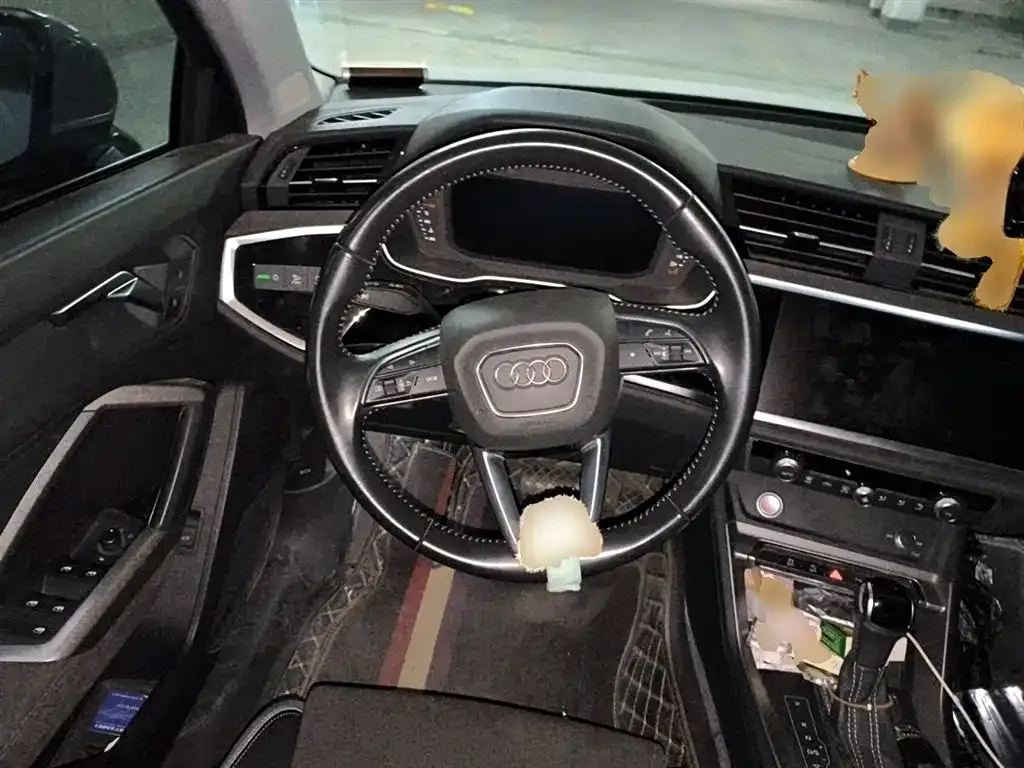 Audi Q3 2021 из CN, фото 7