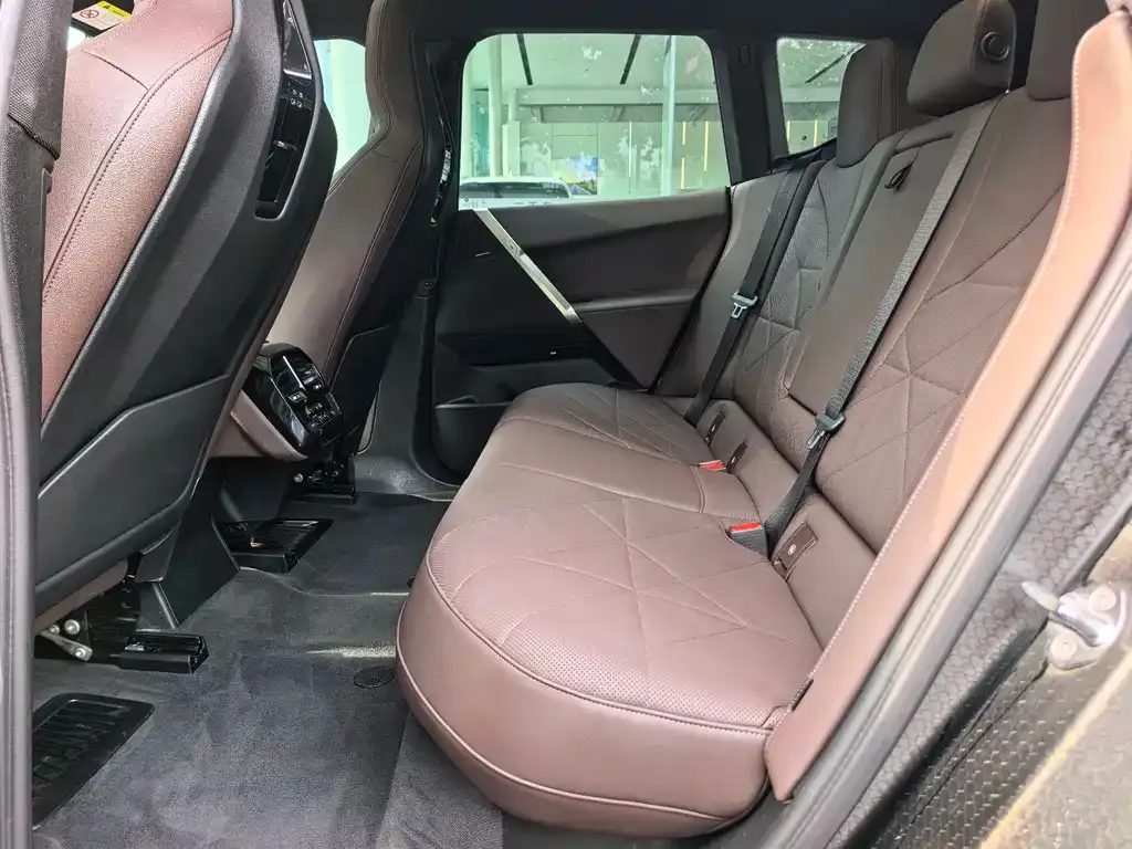BMW iX 2022 из CN, фото 4