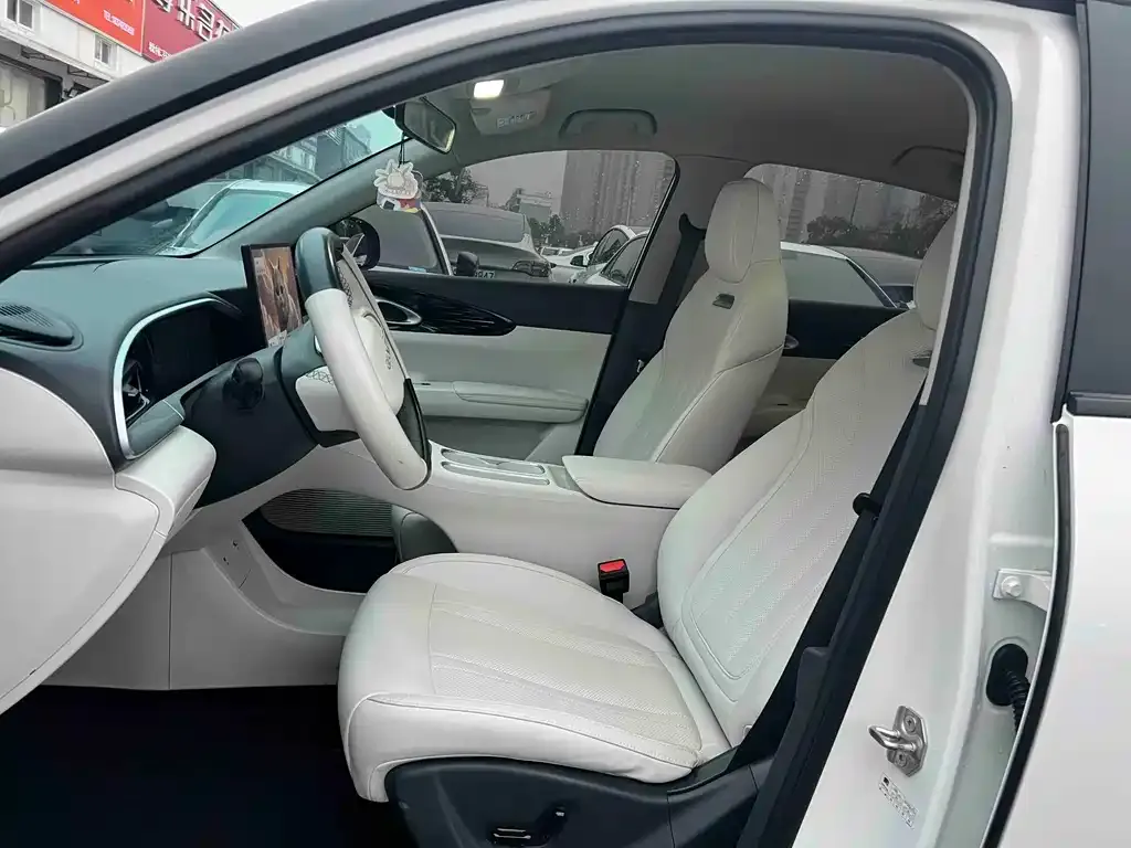 Geely Starburst — фото 10