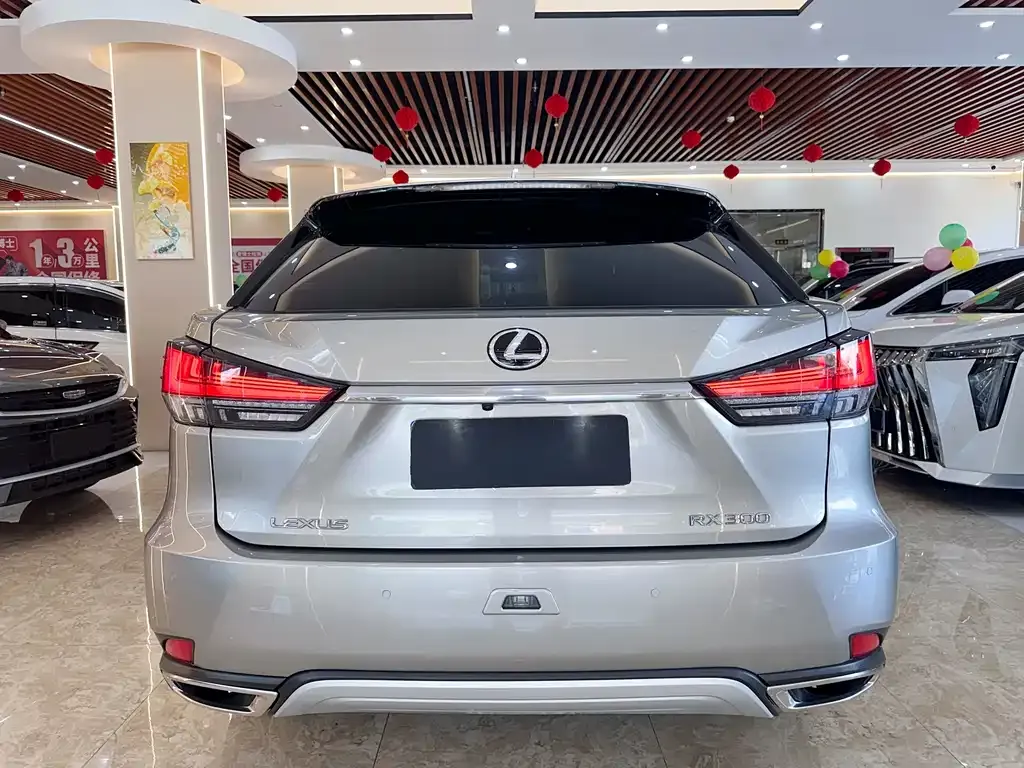 Lexus RX — фото 2