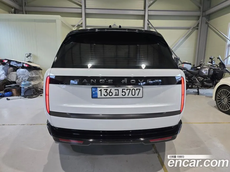 Land Rover Range Rover 2024 из KR, фото 2