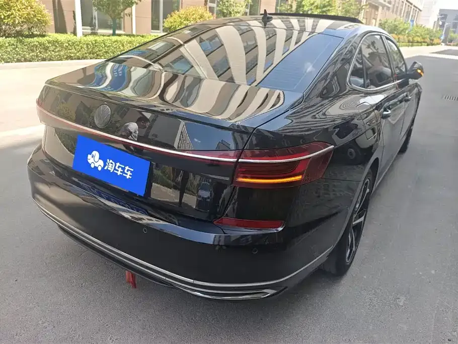 Volkswagen Passat — фото 6