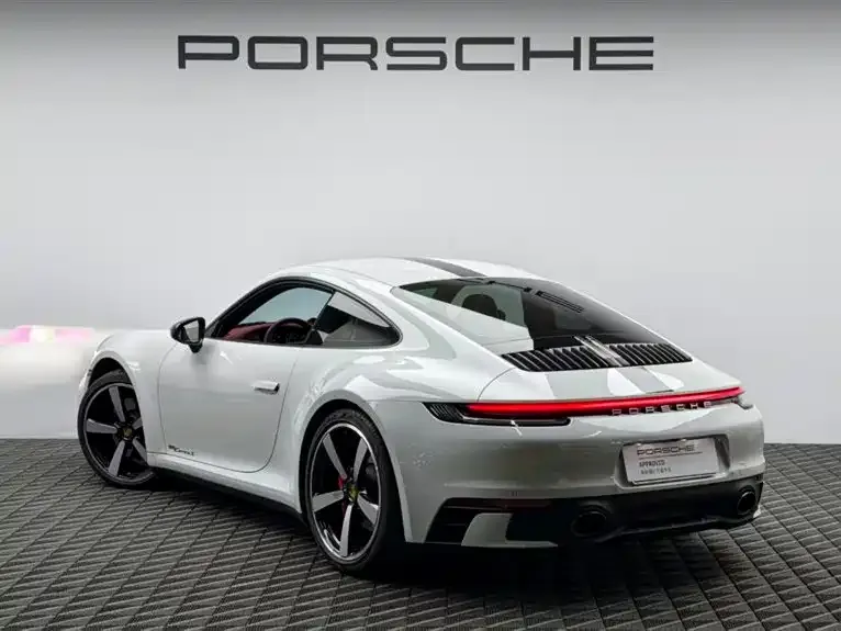 Porsche 911 — фото 5