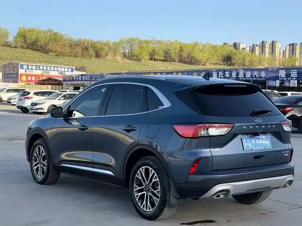 Ford Escape 2023 из CN, фото 8