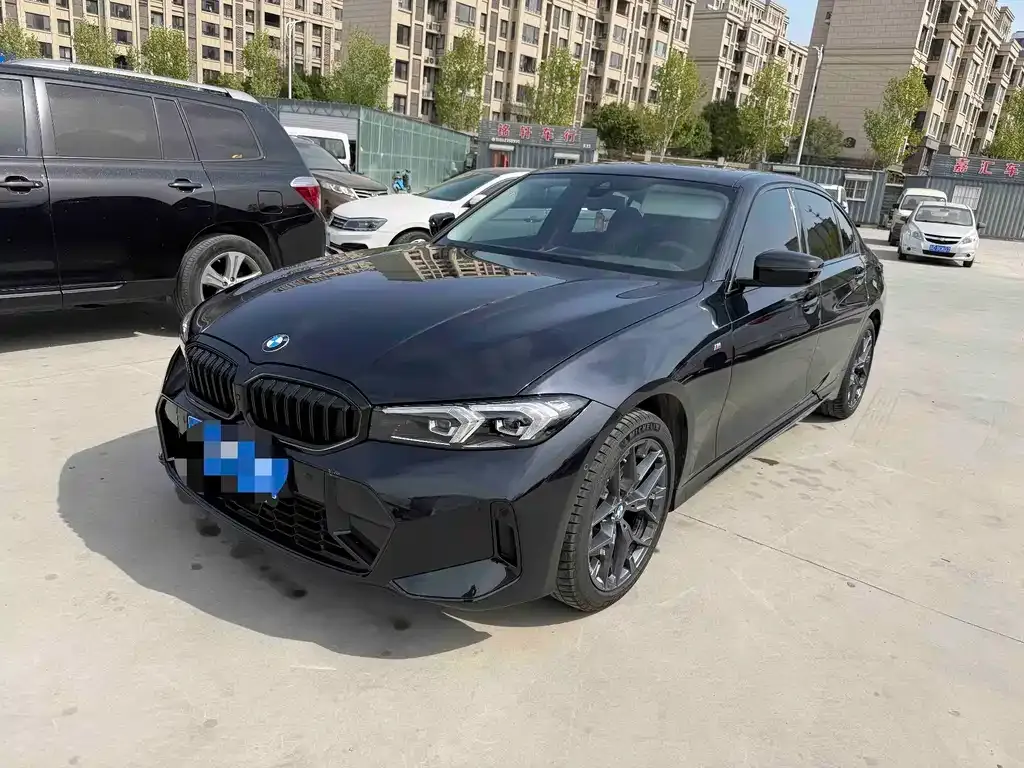 BMW 3 Series — фото 1