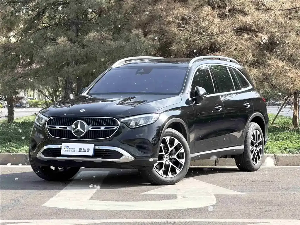 Mercedes-Benz GLC — фото 1