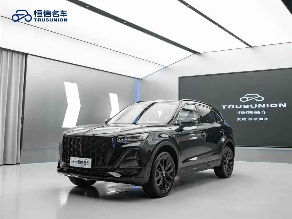 Hongqi HS5 — фото 1