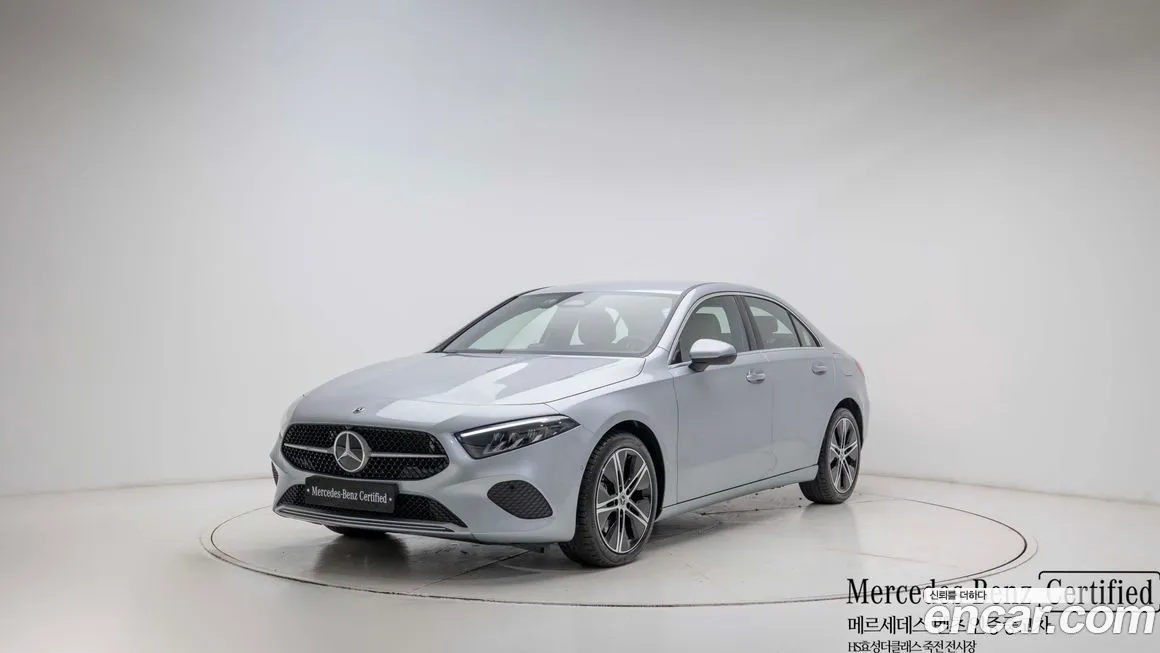 Mercedes-Benz A-Class — фото 1