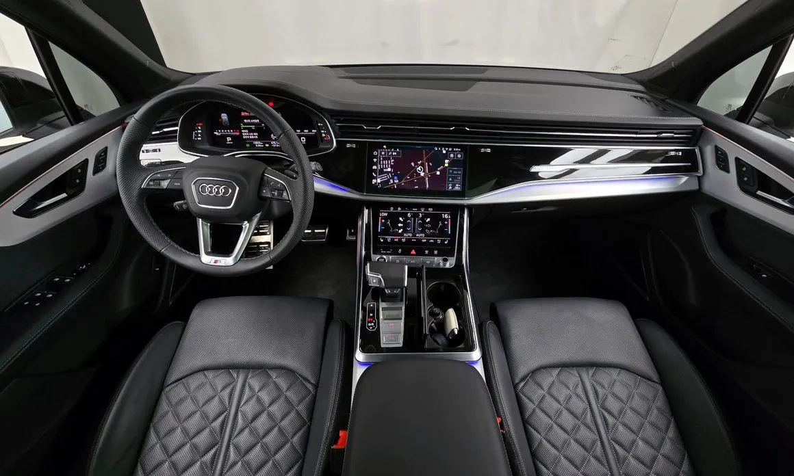 Audi Q7 — фото 5