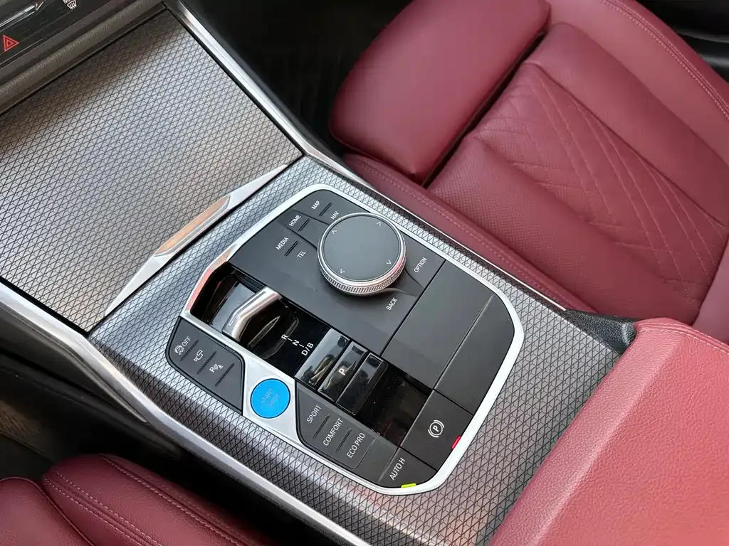BMW i3 — фото 5