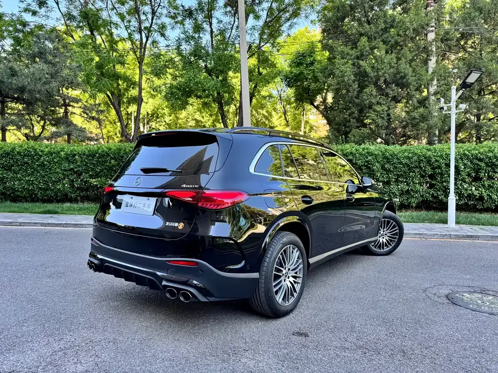 Mercedes-Benz GLC — фото 10
