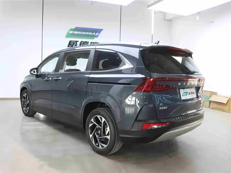 Hyundai Custo — фото 8