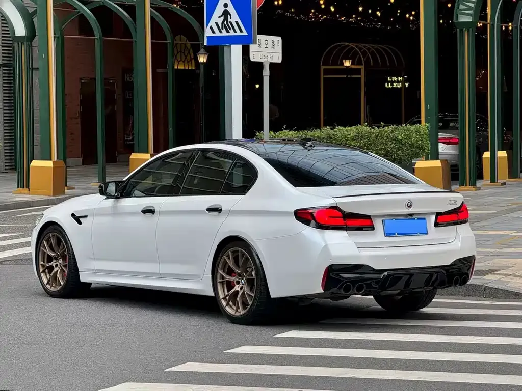 BMW M5 2023 из CN, фото 9