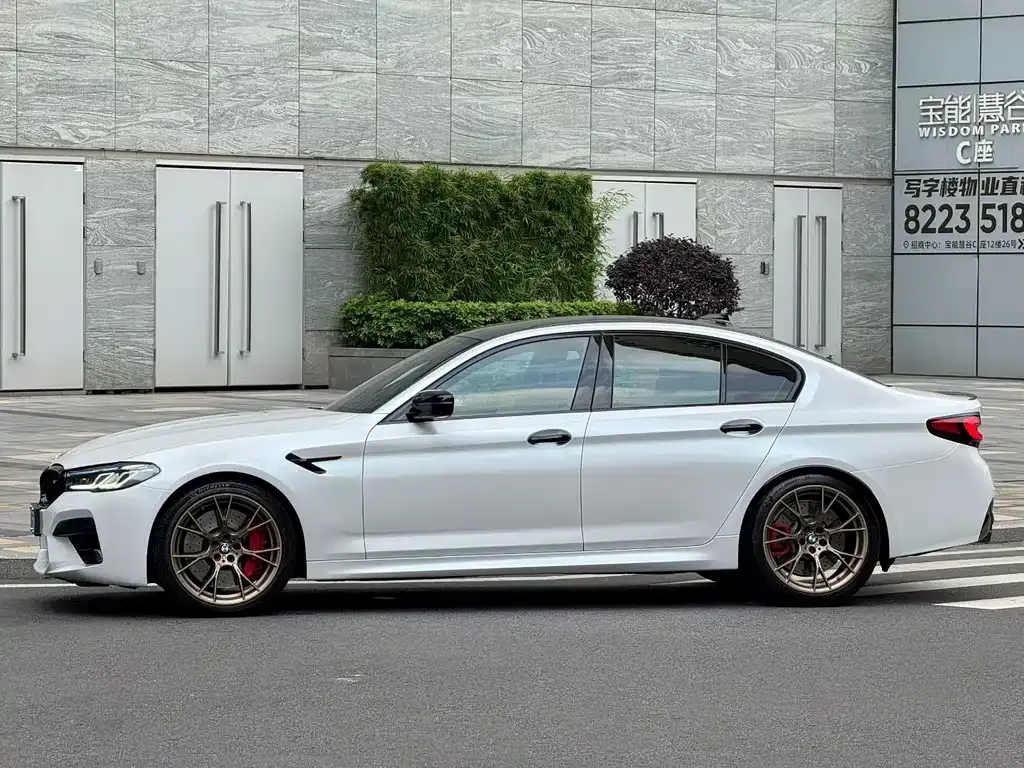 BMW M5 2023 из CN, фото 8