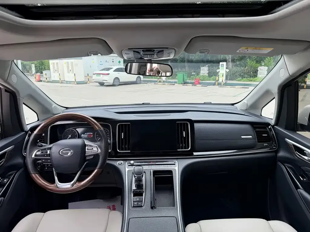 GAC Motor Trumpchi M8 — фото 7