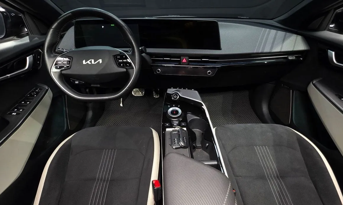 Kia EV6 — фото 6