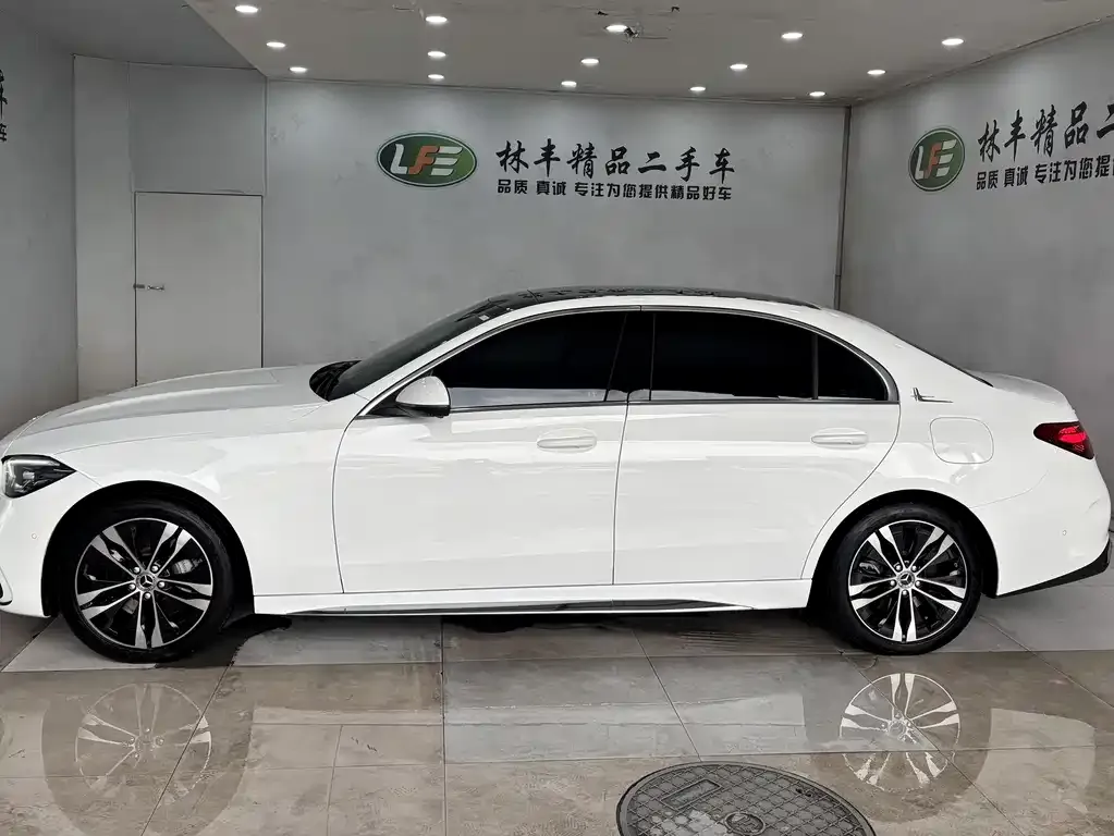 Mercedes-Benz C-Class New Energy 2025 из CN, фото 8