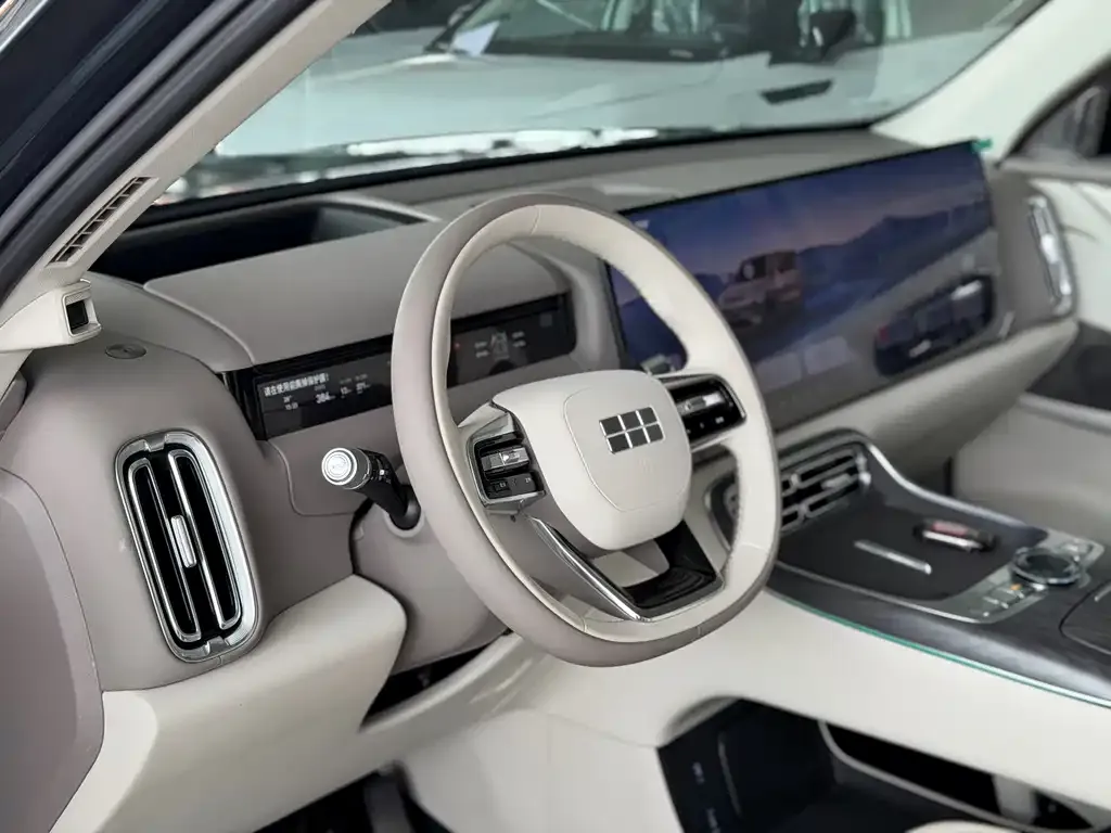 Geely Galaxy M9 — фото 3
