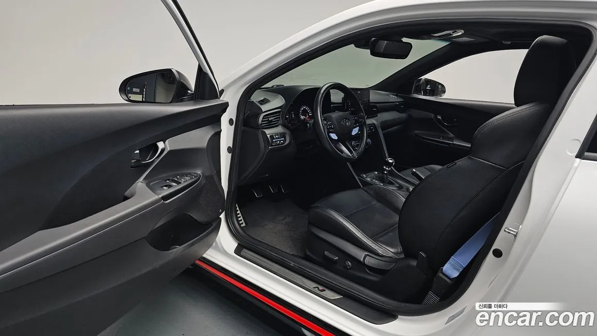 Hyundai Veloster 2021 из KR, фото 6