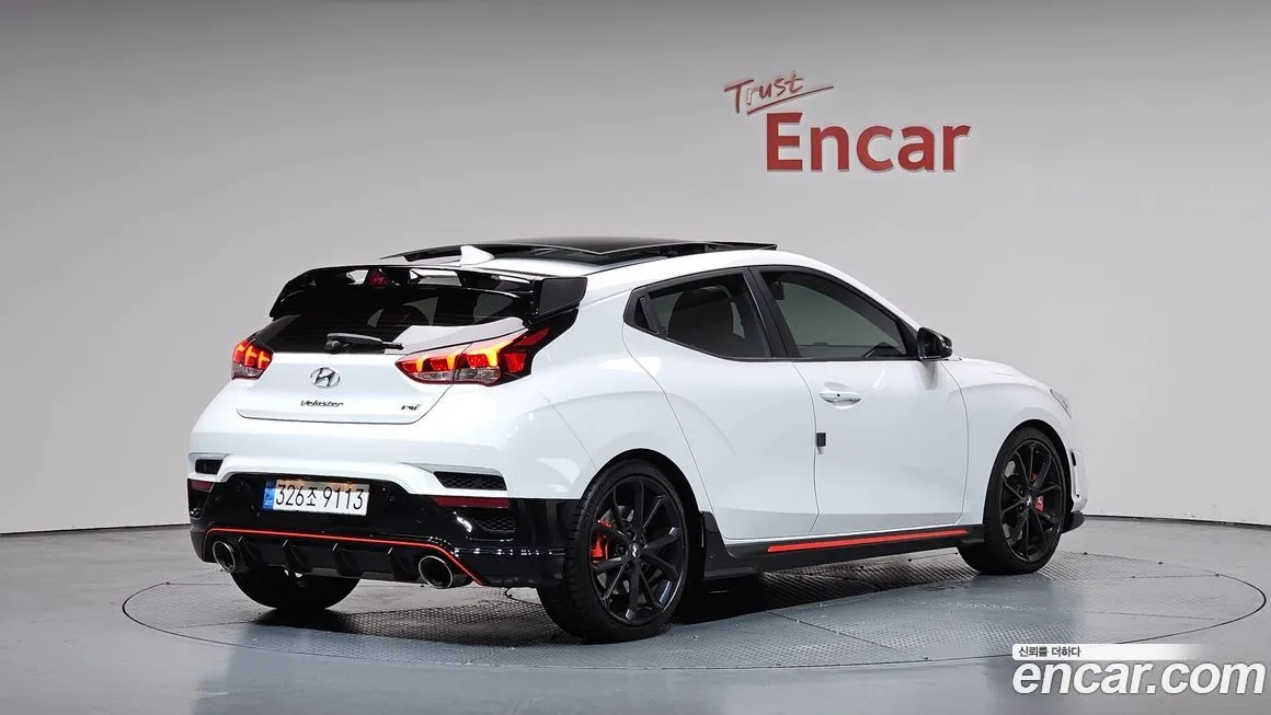 Hyundai Veloster 2021 из KR, фото 3