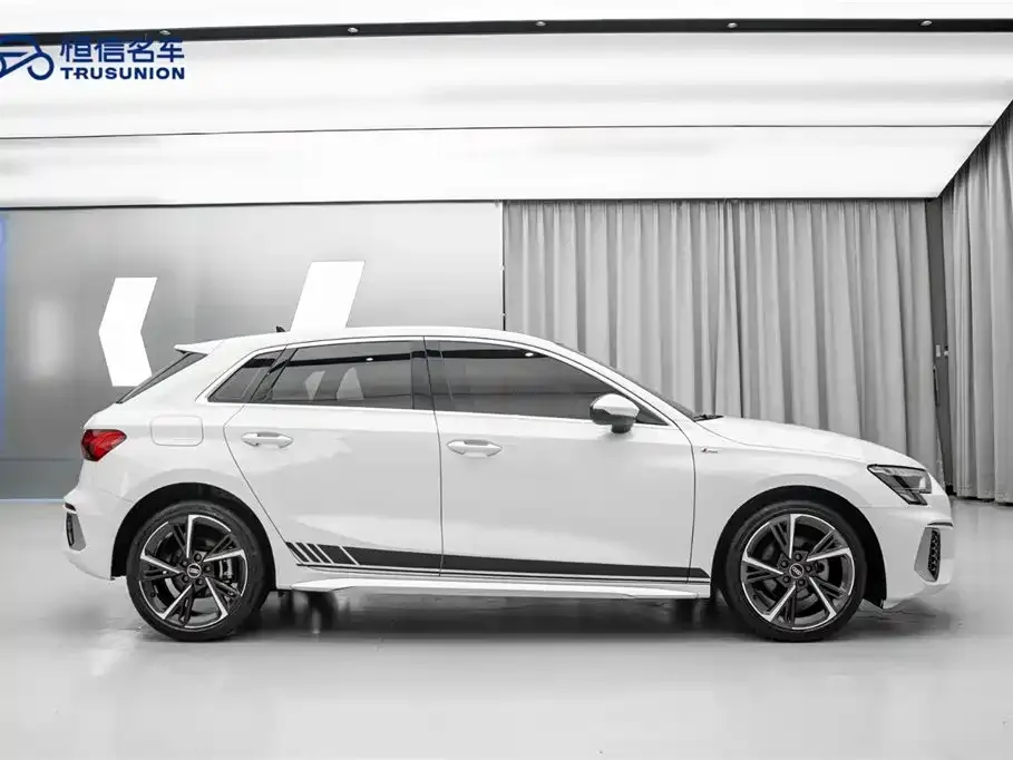 Audi A3 — фото 3