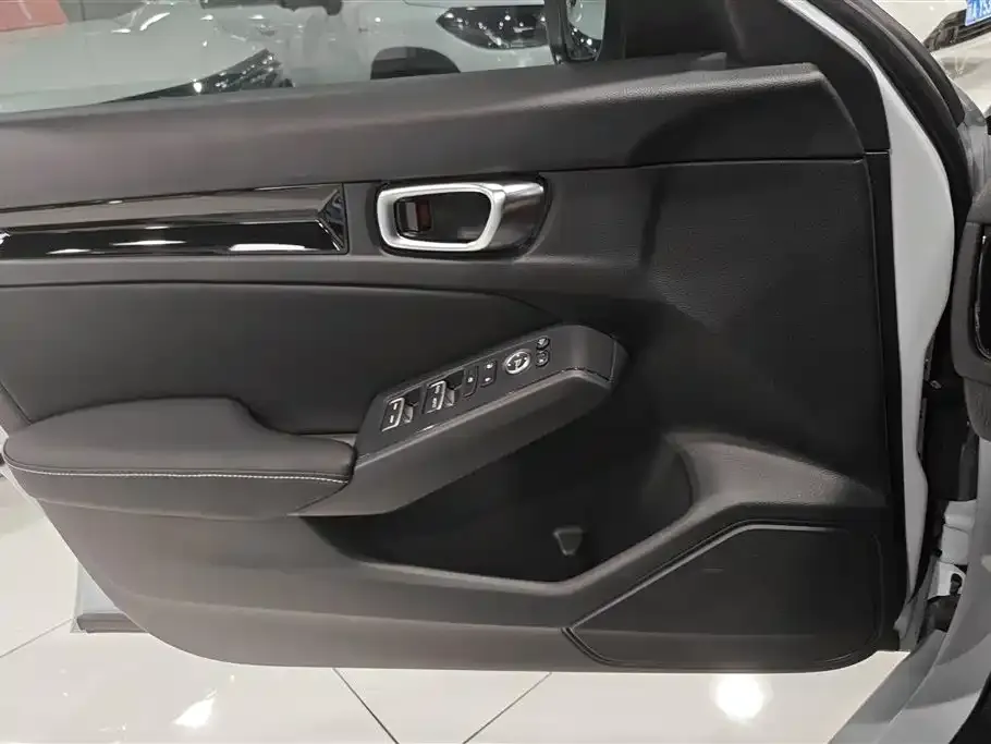 Honda Civic — фото 6