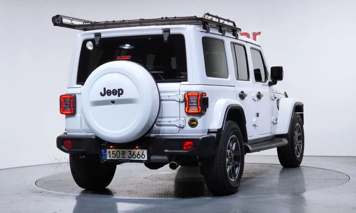 Jeep Wrangler 2021 из KR, фото 5