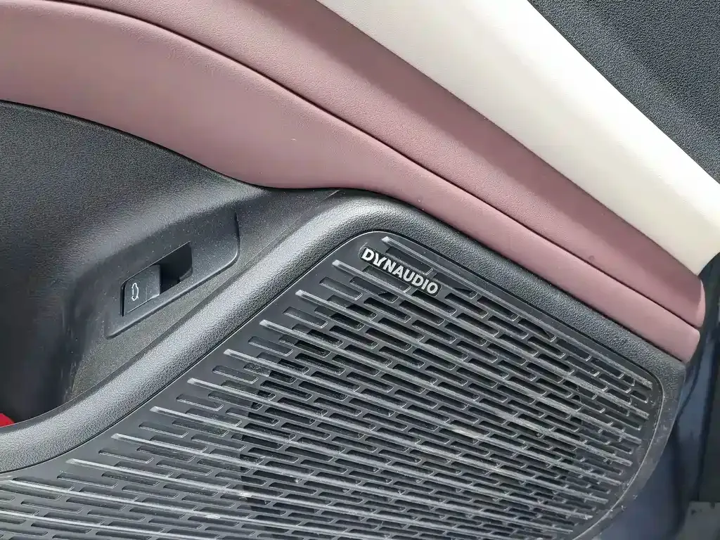 BYD Seal 07 DM-i 2025 из CN, фото 9