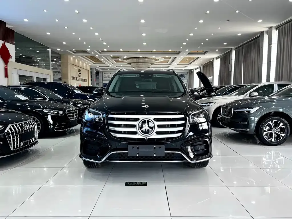 Mercedes-Benz GLS — фото 9