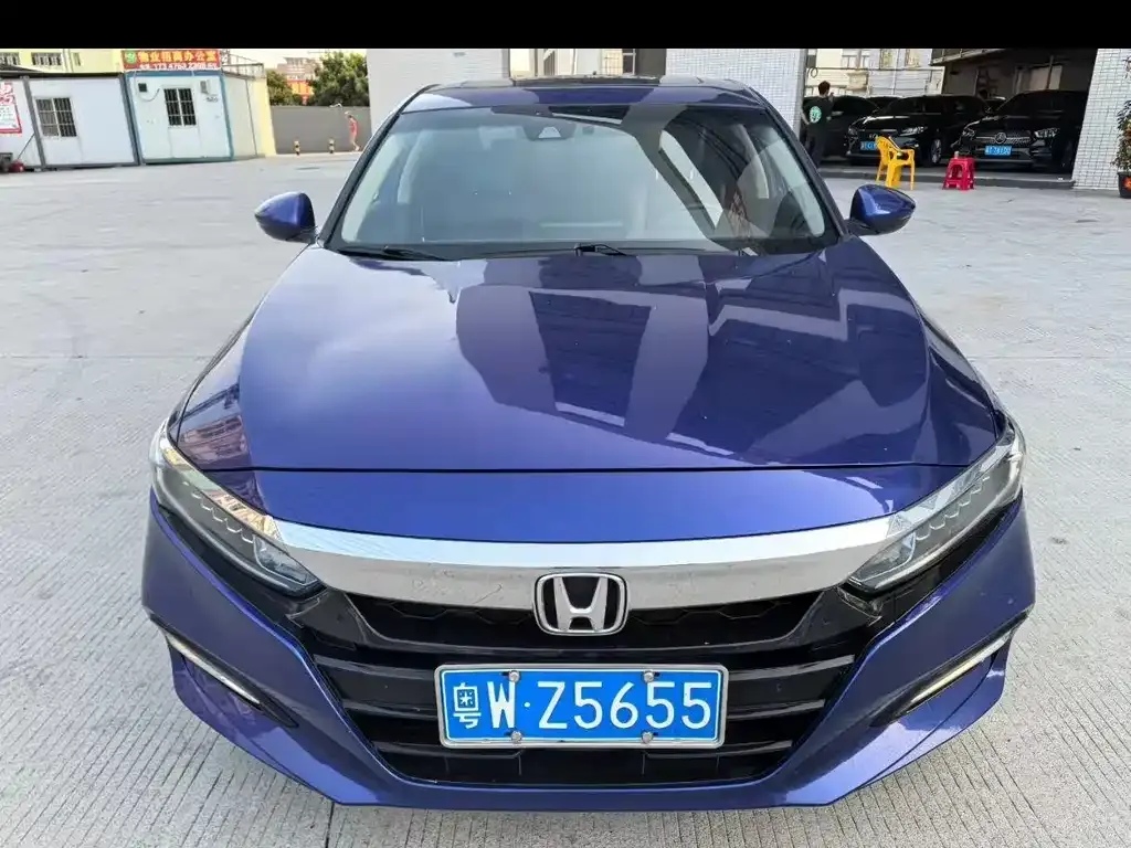 Honda Accord — фото 2