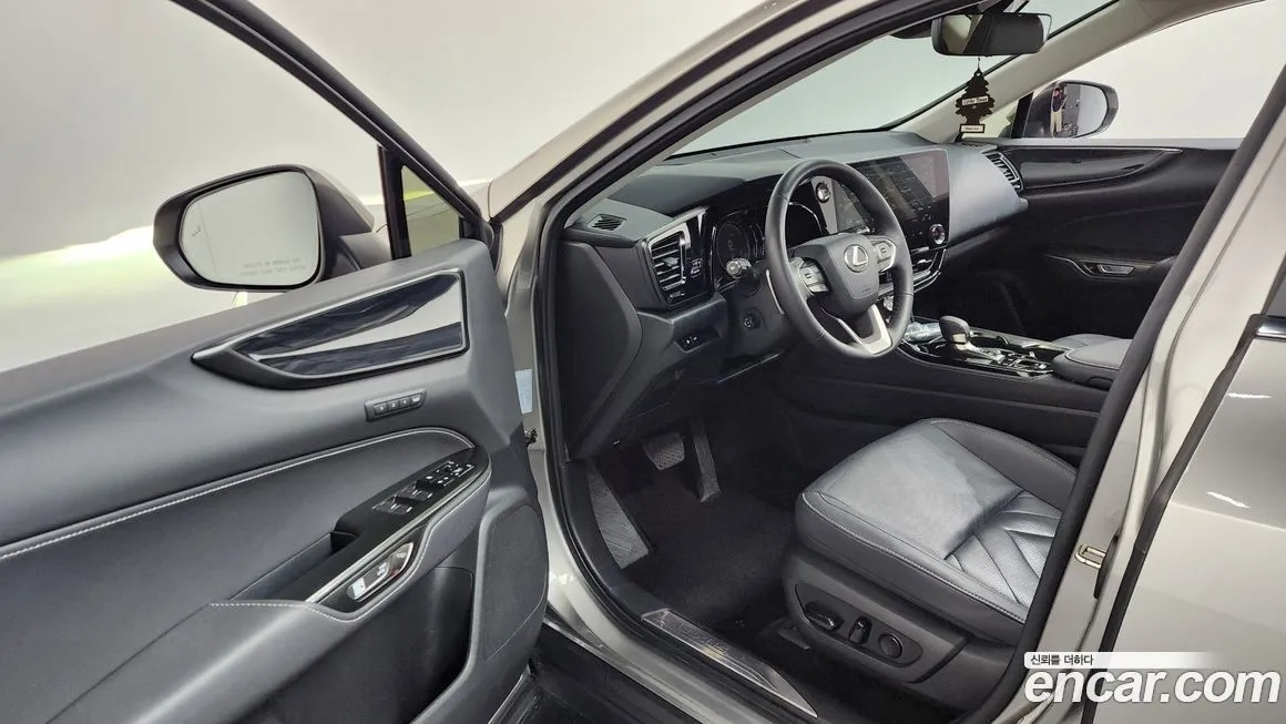 Lexus NX 2023 из KR, фото 4