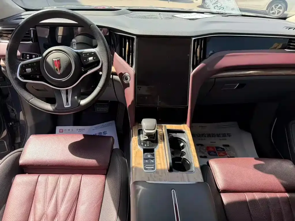 Hongqi HS7 2023 из CN, фото 3