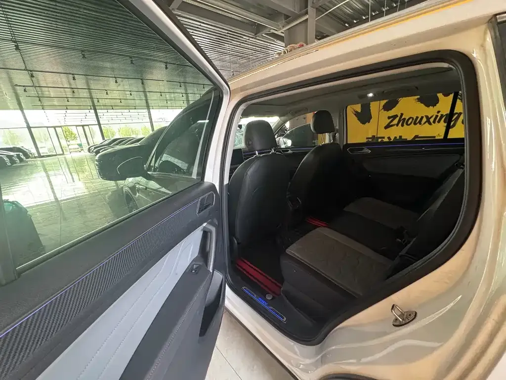 Volkswagen Tiguan L New Energy 2023 из CN, фото 8
