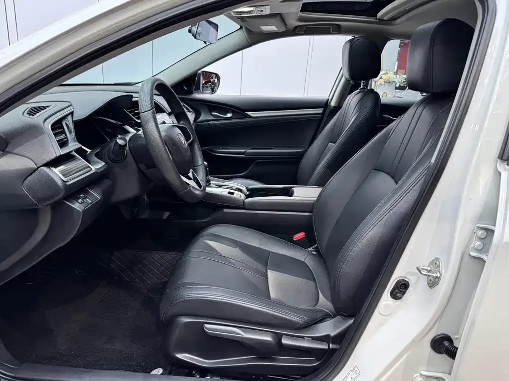 Honda Civic — фото 9