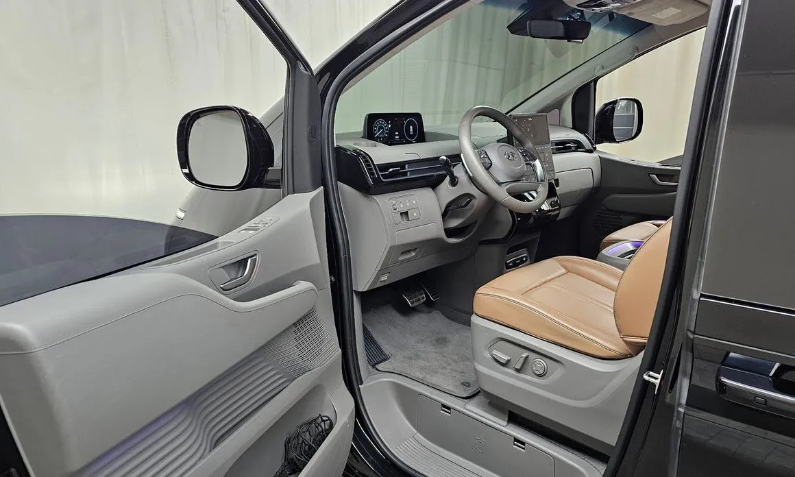 Hyundai Staria 2023 из KR, фото 7