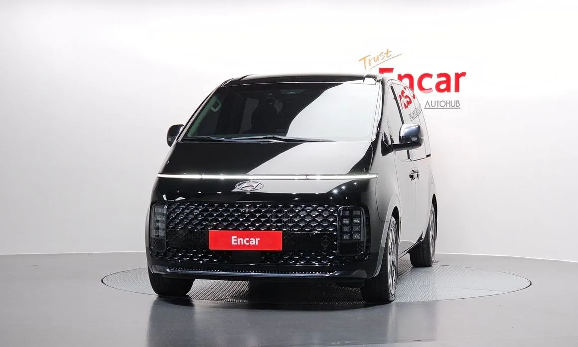 Hyundai Staria 2023 из KR, фото 2