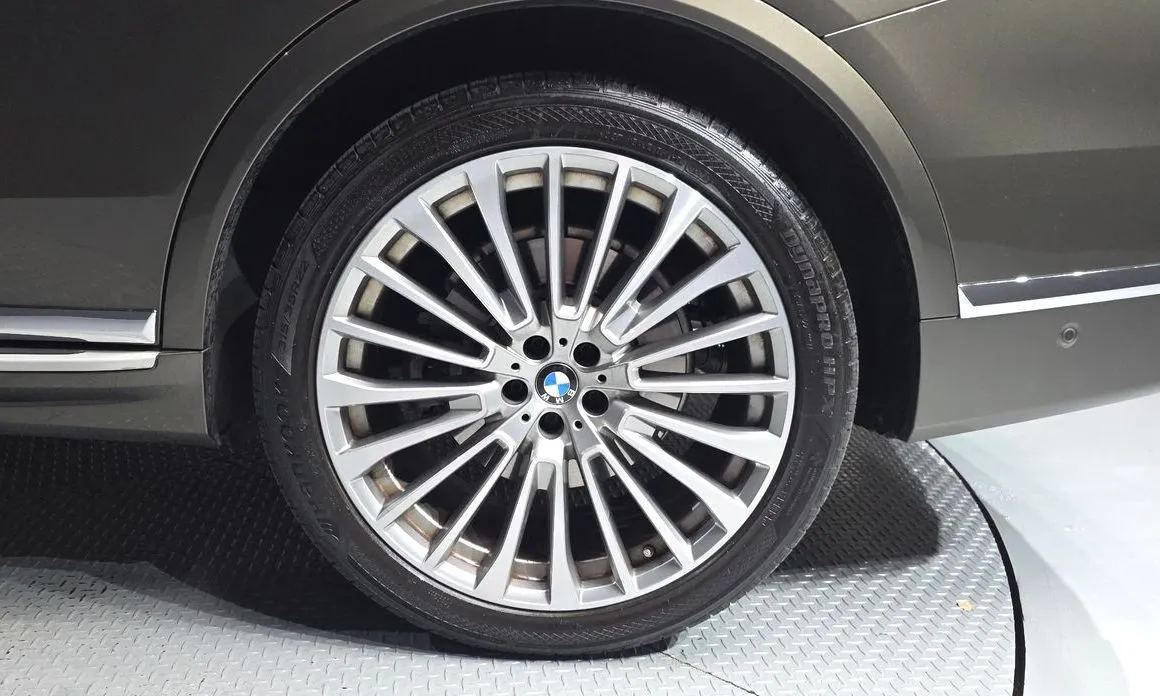 BMW X7 2021 из KR, фото 5