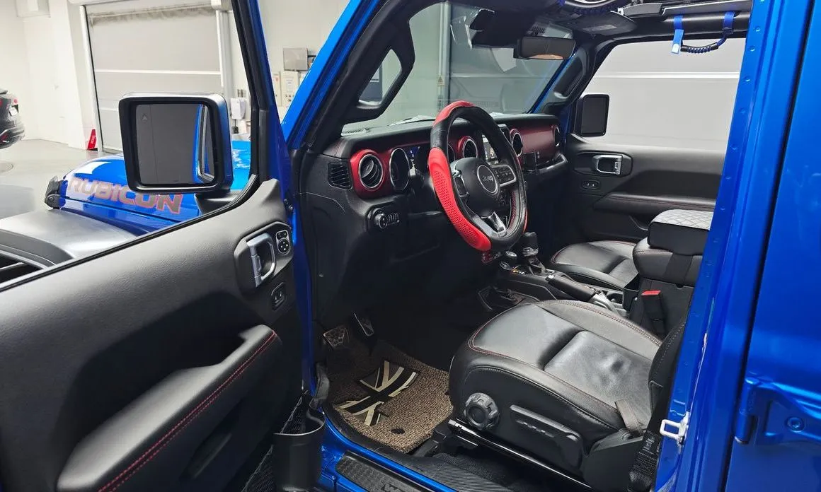 Jeep Wrangler 2021 из KR, фото 7