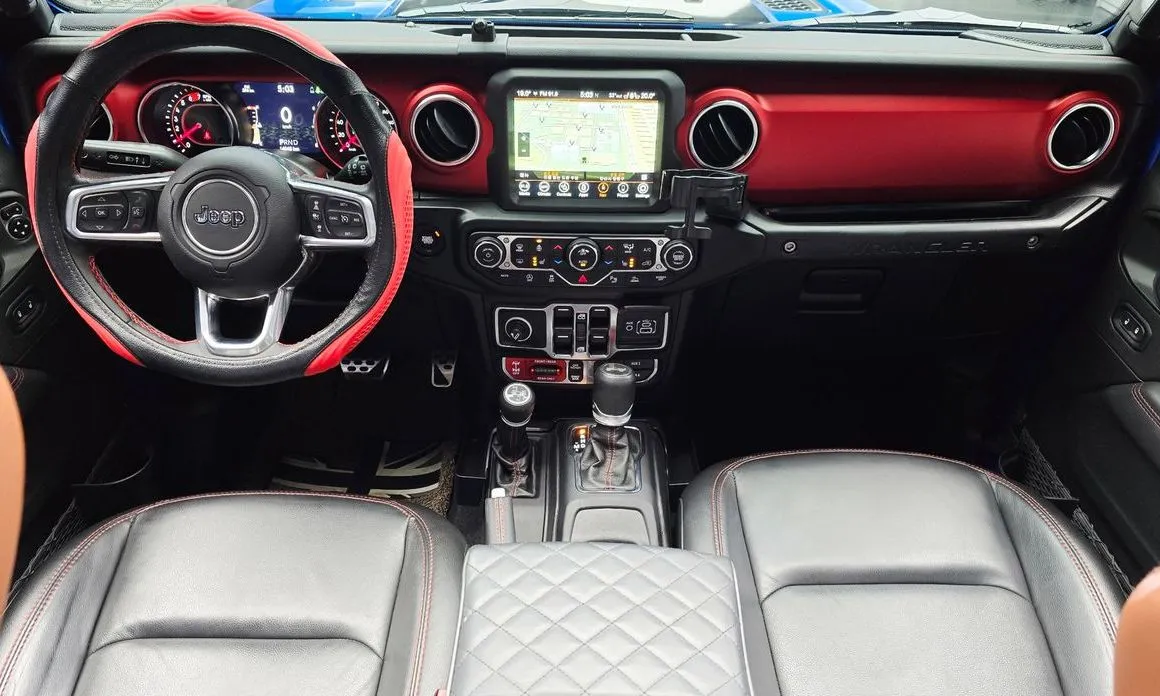 Jeep Wrangler 2021 из KR, фото 8