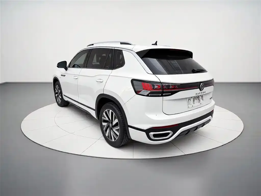 Volkswagen Tayron — фото 10