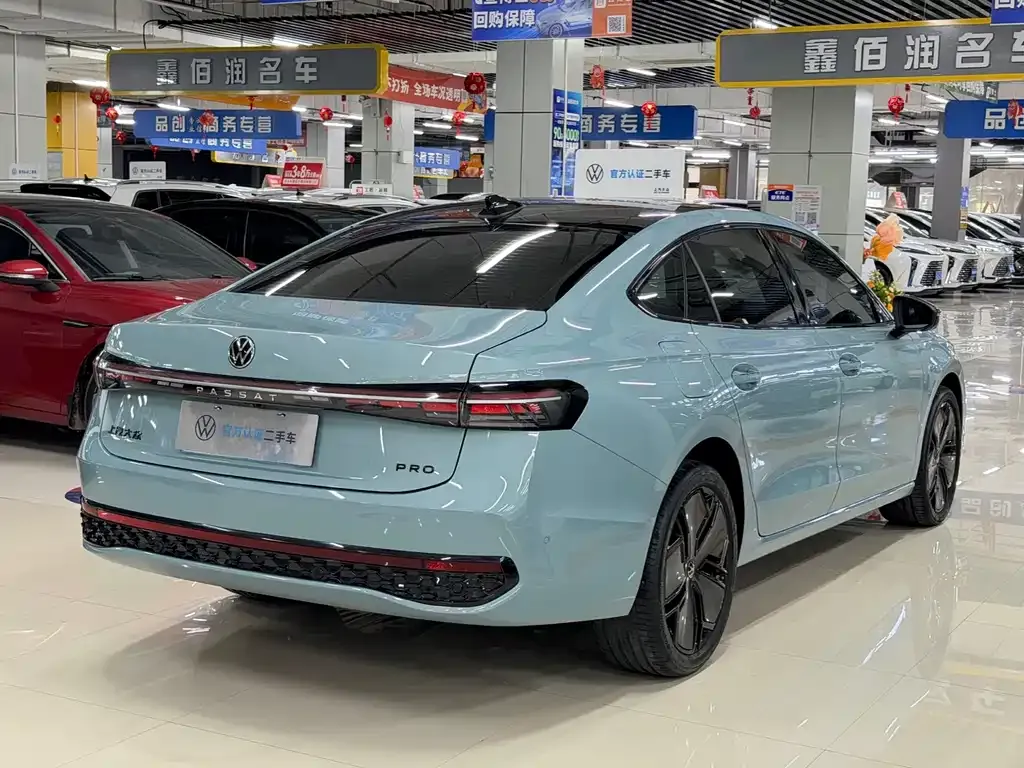 Volkswagen Passat — фото 3