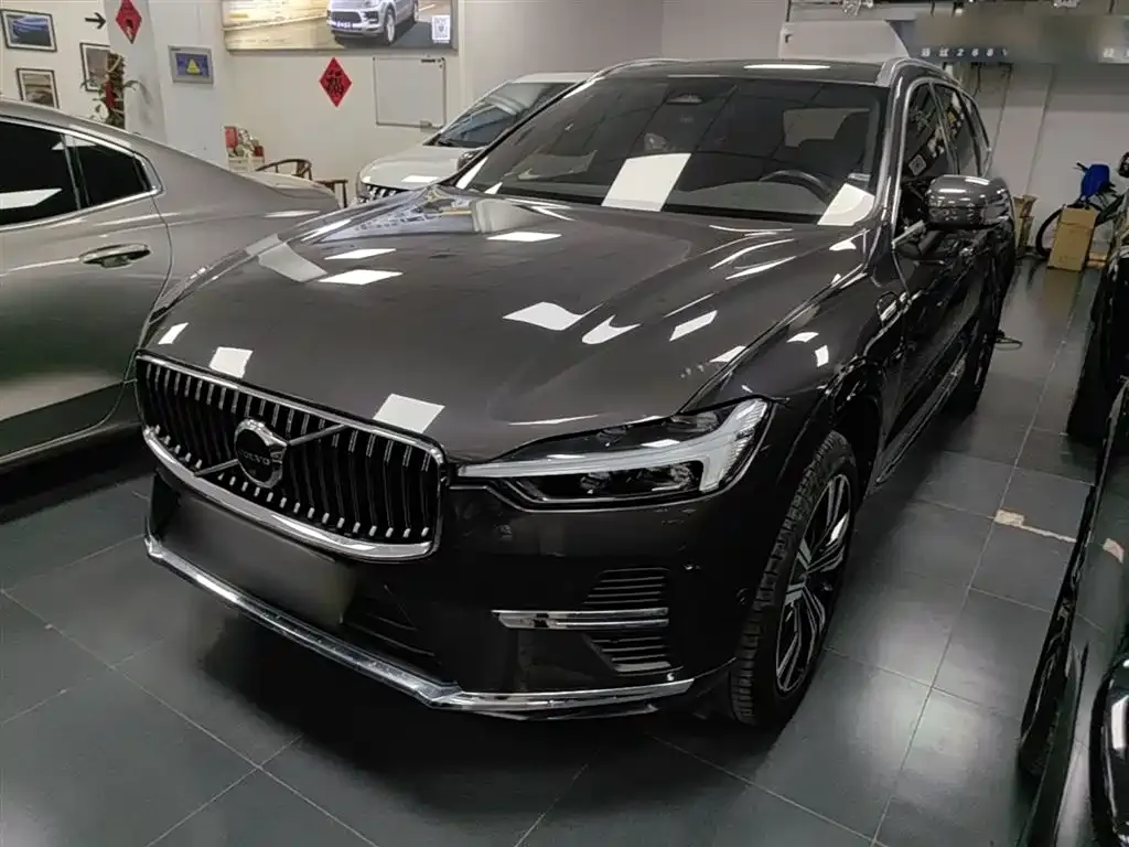 Volvo XC60 PHEV 2022 из CN, фото 5