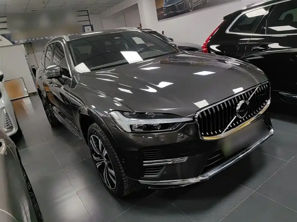 Volvo XC60 PHEV 2022 из CN, фото 6