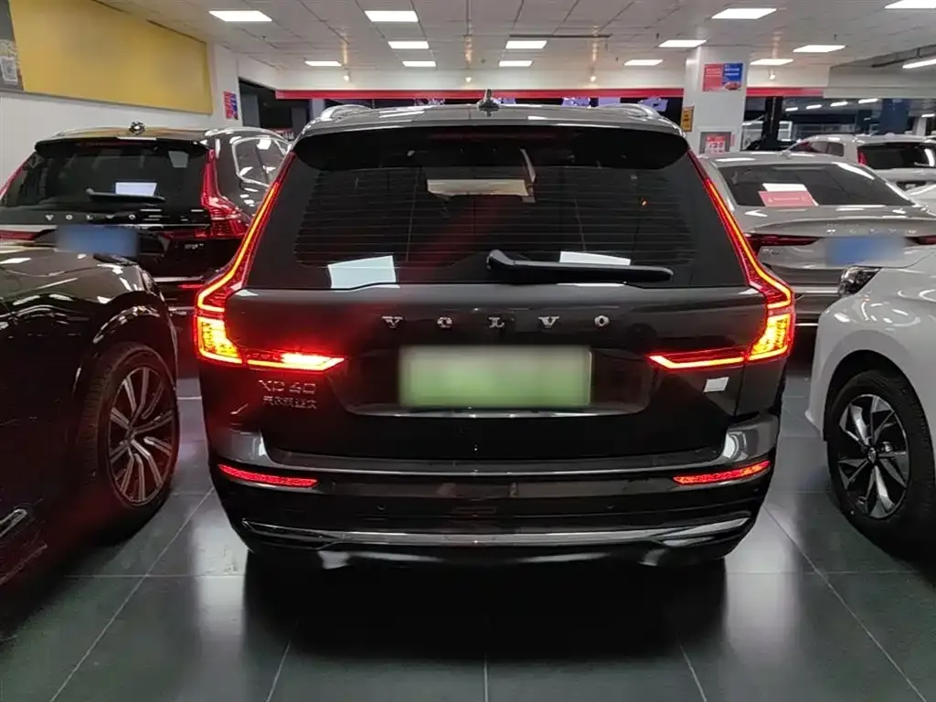 Volvo XC60 PHEV 2022 из CN, фото 10