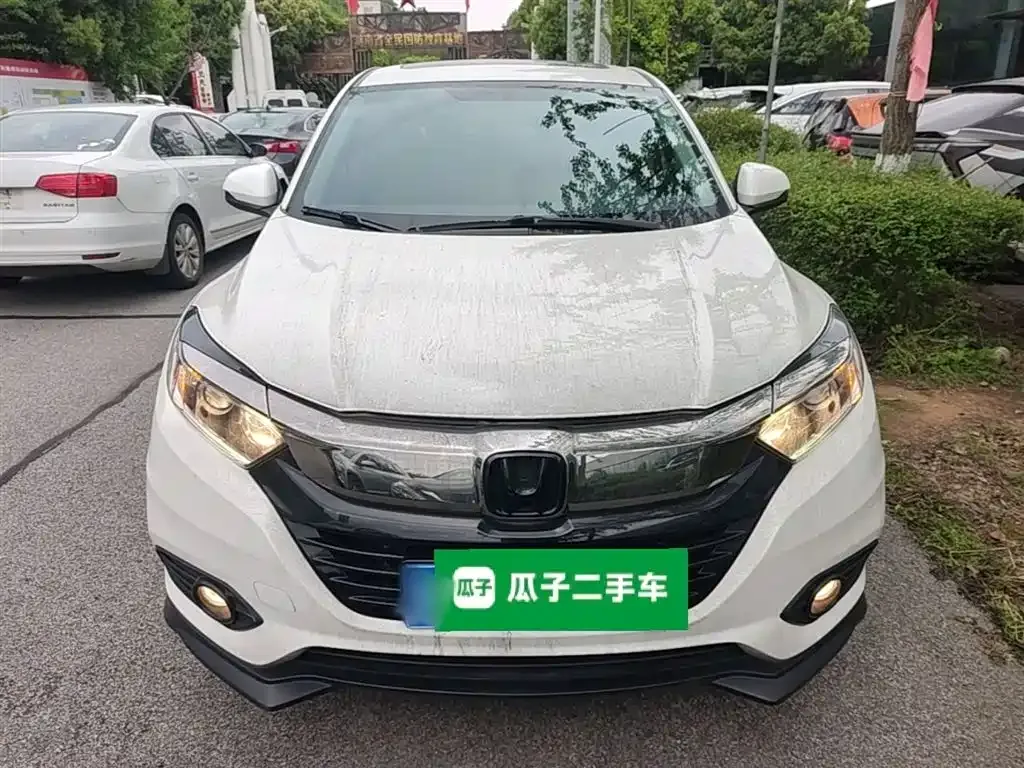 Honda Vezel 2021 из CN, фото 10