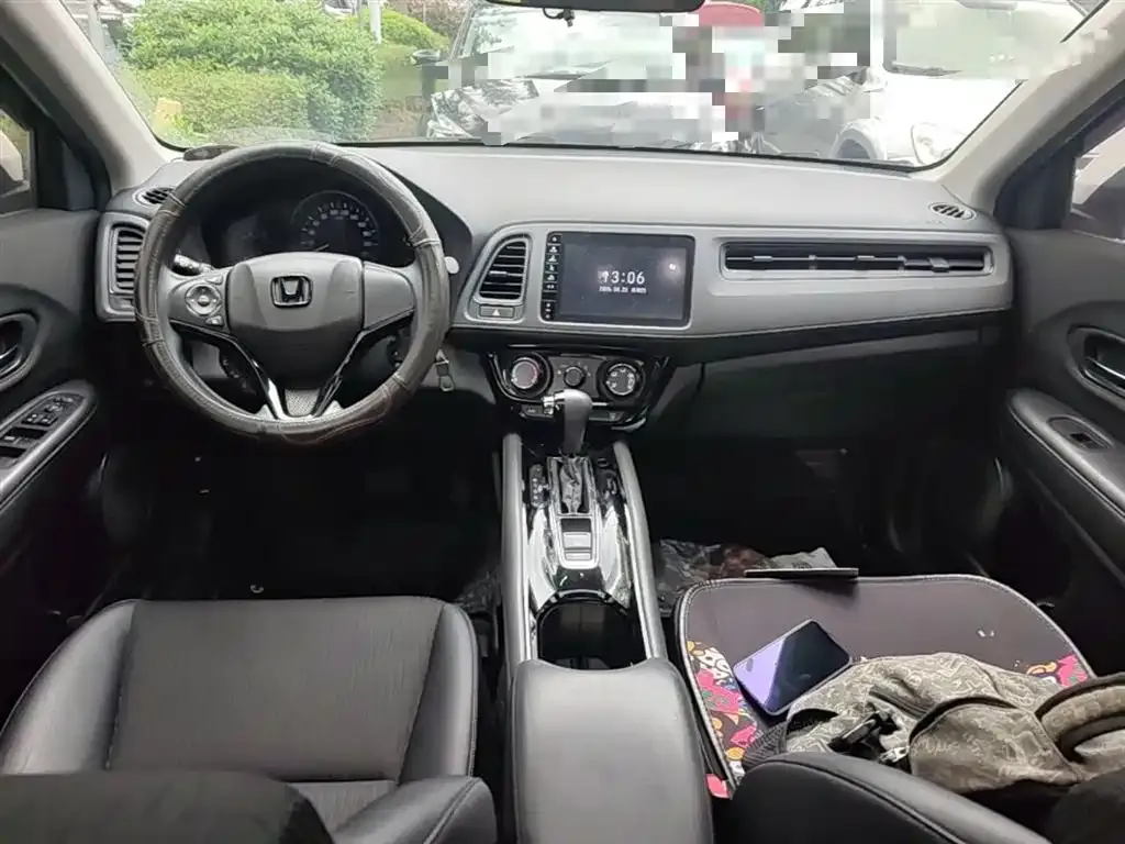 Honda Vezel 2021 из CN, фото 8