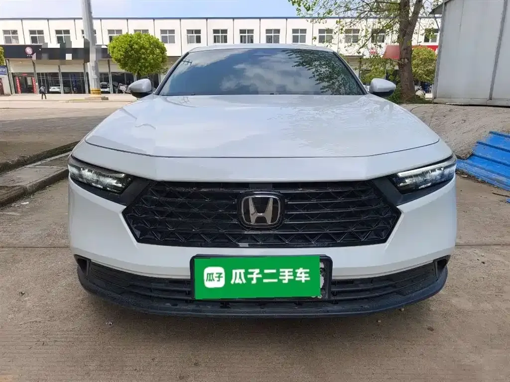 Honda Accord — фото 5